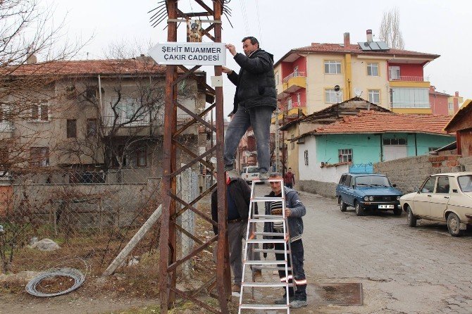 Sungurlu’da Cadde Ve Sokak Tabelaları Değiştiriliyor