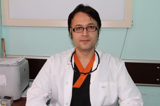 Kışın Zemine Uygun Ayakkabı Tabanları Seçilmeli, Eller Cepte Yürünmemeli