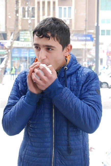 Uzmanlardan "Kar Yemeyin" Uyarısı