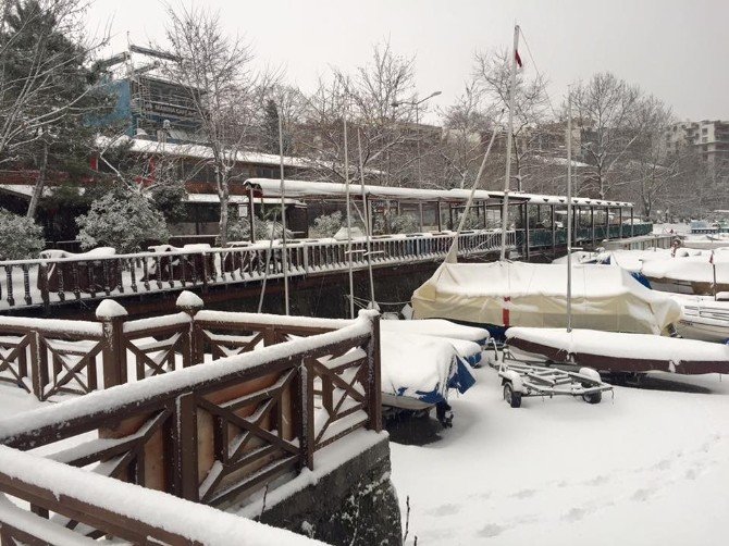 Karadeniz’de Sahiller Bembeyaz