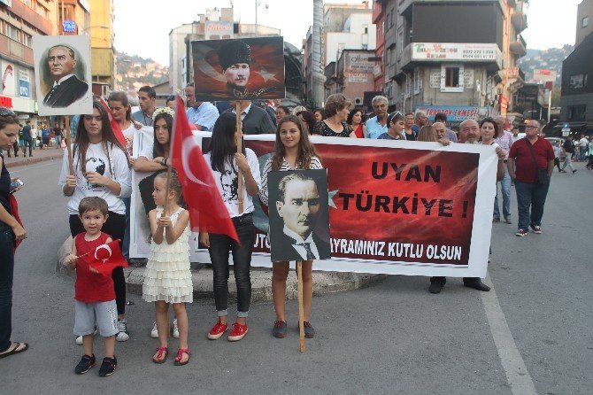 Zonguldak’ta Teröre Lanet Yürüyüşü