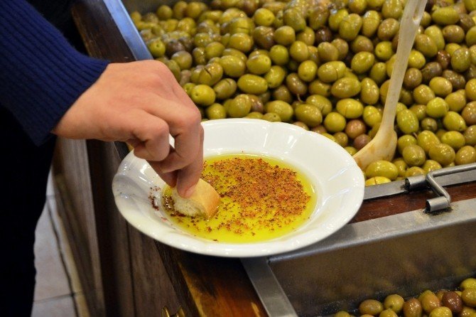 Uzzk, Zeytin Ve Zeytinyağının Karnesini Açıkladı