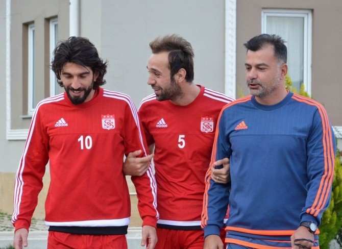 Medicana Sivasspor, Diyarbekirspor Maçı Hazırlıklarını Tamamladı