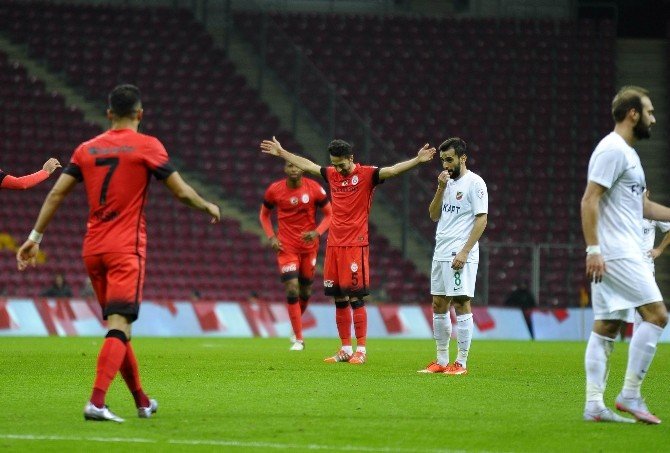 Galatasaray Kupada Kayıpsız