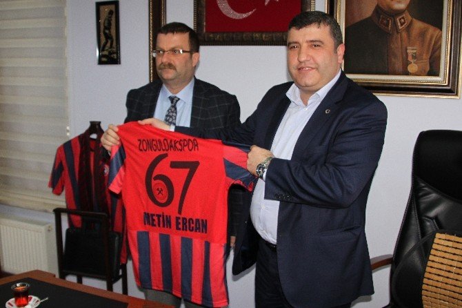 Erdemir İşçilerinden Zonguldak Spor’a 30 Bin Tl Destek
