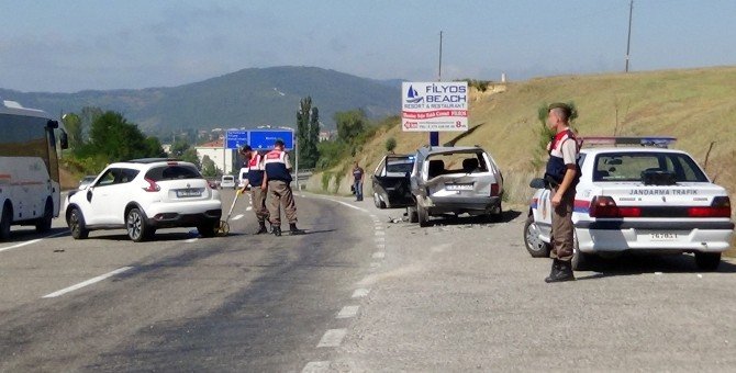 Çaycuma’da Trafik Kazası: 5 Yaralı