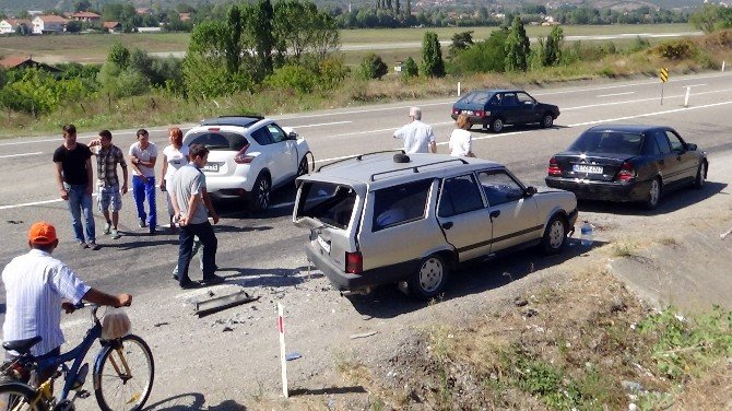Çaycuma’da Trafik Kazası: 5 Yaralı
