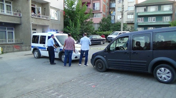 Eşiyle Tartışınca Tüfekle Etrafa Rastgele Ateş Açtı