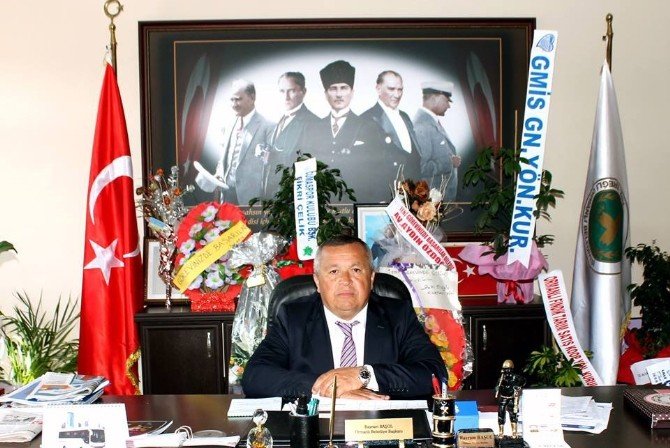 Mhp’li Belediye Başkanı Partisinden İstifa Etti