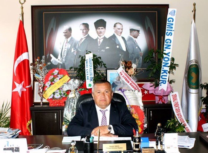 Belediye Başkanı Mhp’den İstifa Edip Ak Parti’ye Geçti