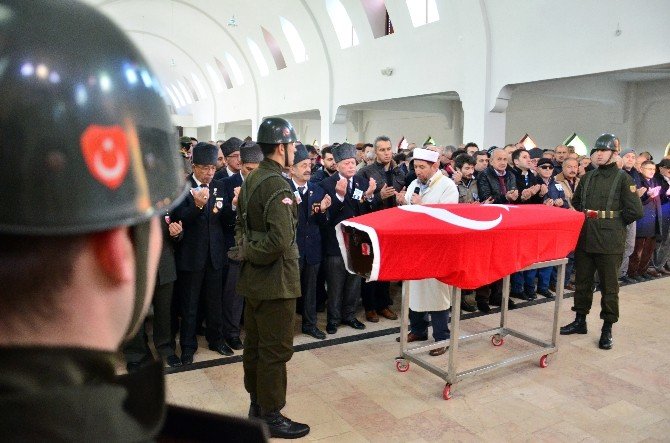 Bir Çuval Kömür Uğruna Hayatını Kaybetti
