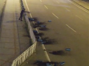 Rize'de Ferforjelerdeki Çiçek ve Saksıları Tahrip Eden Kişiye Yasal İşlem Yapıldı