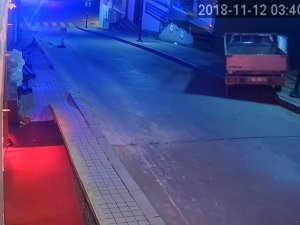 Rize’de İlginç Kaza Kameralara Yansıdı