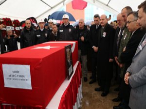 Şehit Emniyet Müdürü Altuğ Verdi için tören düzenlendi