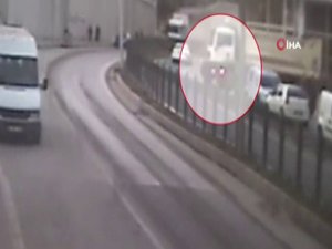 Rize'de Anne ve Kızının Hayatını Kaybettiği Korkunç Kaza Kamerada VİDEO