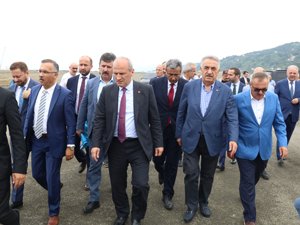 "Rize-Artvin Havalimanı projesinin yüzde 40'a yakınını tamamlamış bulunuyoruz"