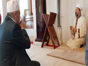 Diyanet İşleri Başkanı Erbaş, Rize’de Ezan Okudu
