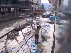 Rize'de İskele Çöktü 2 Yaralı