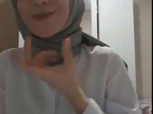 Lise Öğrencisinden 20 Yaş Altı Sokağa Çıkma Yasağına Şiirli Destek