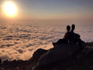 Kaçkar Dağları'nın Büyüleyen Güzelliği: Bulut Denizi