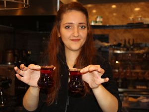 Rizelilere Göre Çay İçmenin de Bir Adabı Var