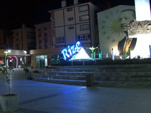 Rize’de Sokaklarda Sessizlik Hakim