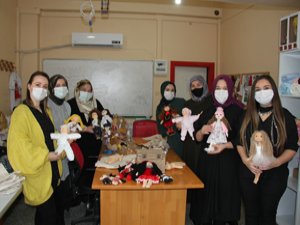 Kuzeyin Kadınları Yaptıkları "Paçika’ ve ’Uşakopo’larla Beğeni Topluyor