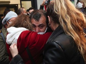 Korsanlardan Kurtarılan 3'ü Rizeli 15 Türk Gemici Yurda Döndü