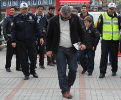 Gözlük Rizeli'yi Sarhoş Etti