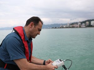 RTEÜ, Karadeniz'in renginin turkuaza dönüşmesinin nedenlerini araştırdı