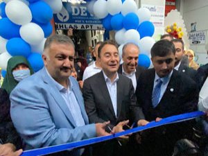Ali Babacan, Rize'de parti binasının açılışını gerçekleştirdi