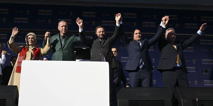 Cumhurbaşkanı Erdoğan: Şimdi 3’te 3 yapıyor muyuz?