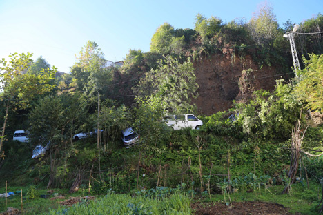 Rize’de korkutan heyelan