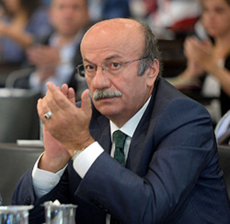 Bekaroğlu'nun Yeğeni Sahte Nikah'tan Gözaltına Alındı