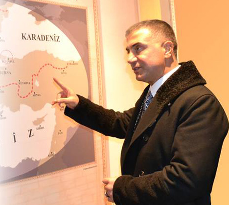 Sedat Peker'e Şarkı Yazıldı "Sevdik Seni Yürekten"
