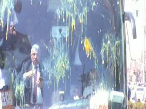 AK Parti milletvekili adaylarına saldırı