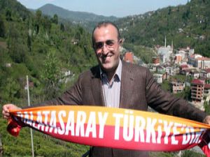 Rizeli Albayrak'tan Rize'de Galatasaray Pozu