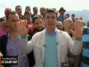 Rize'de önüne gelen hükümeti övünce yayını kesti