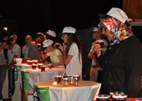 En Hızlı Çay İçme Yarışması