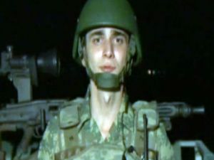 Erdoğan, 30 Ağustos Resepsiyonunda Rizeli Askerle Görüntülü Telefon Bağlantısı Yaptı