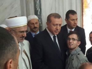 Erdoğan Şehitler İçin Rize'de Kur'an-ı Kerim Okudu