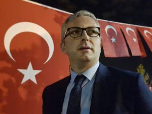 Düzenli ile Sakarya Şiiri Cumhurbaşkanlığı Külliyesi'ni Duygulandırdı