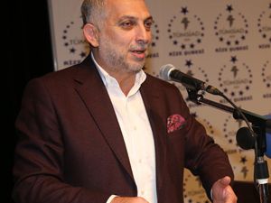 Metin Külünk Rize'de “Bir Millet Diriliyor Bir Ümmet Uyanıyor" Konferansında 3